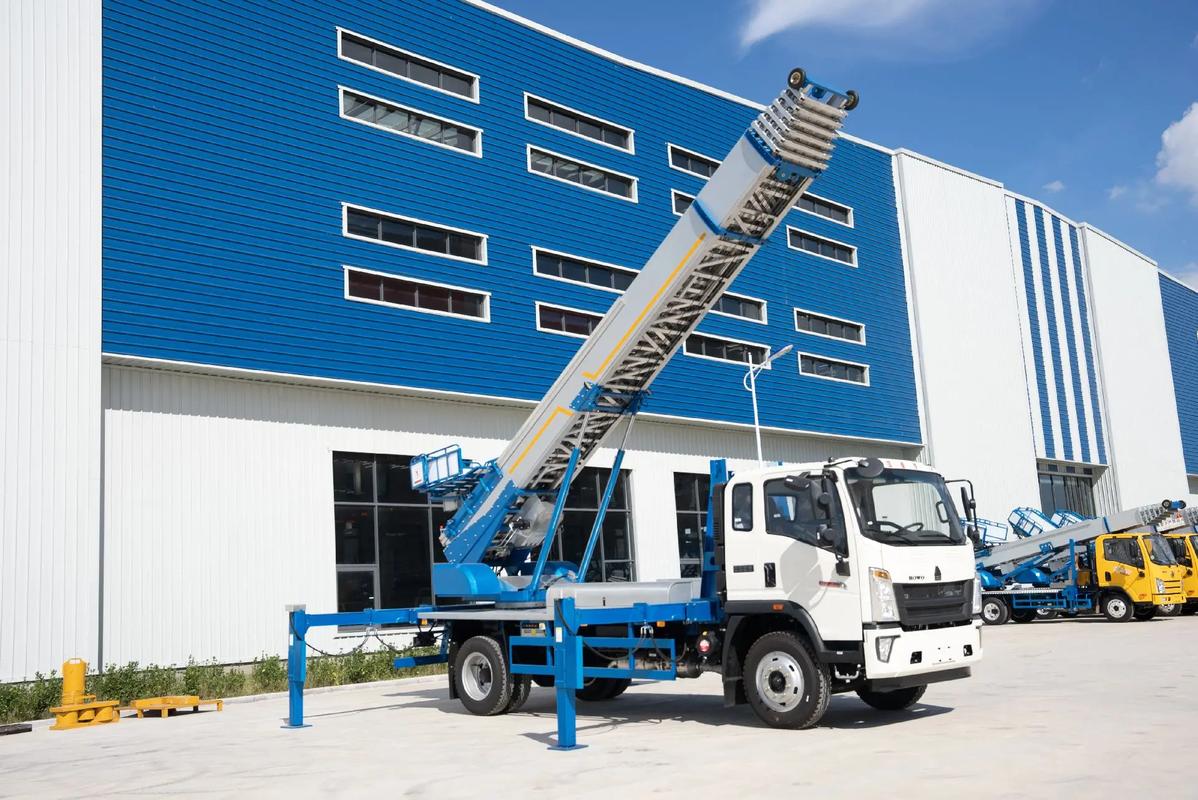 淮南大通小型云梯车上料车租赁多少钱