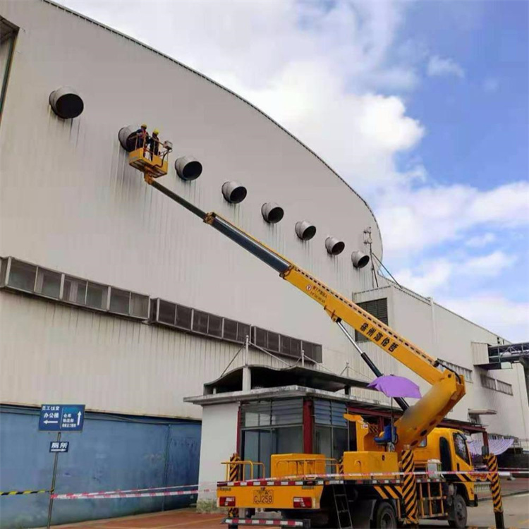 淮南大通高空作业车出租服务：专业广告牌安装解决方案