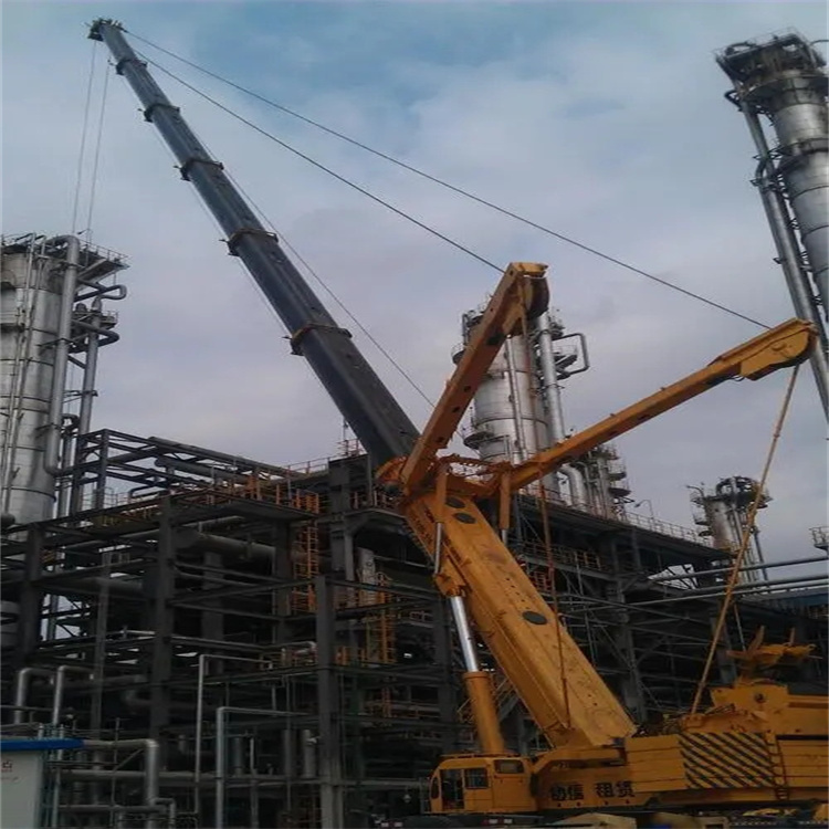 淮南大通厂房钢结构吊装租赁多少吨吊车合适？